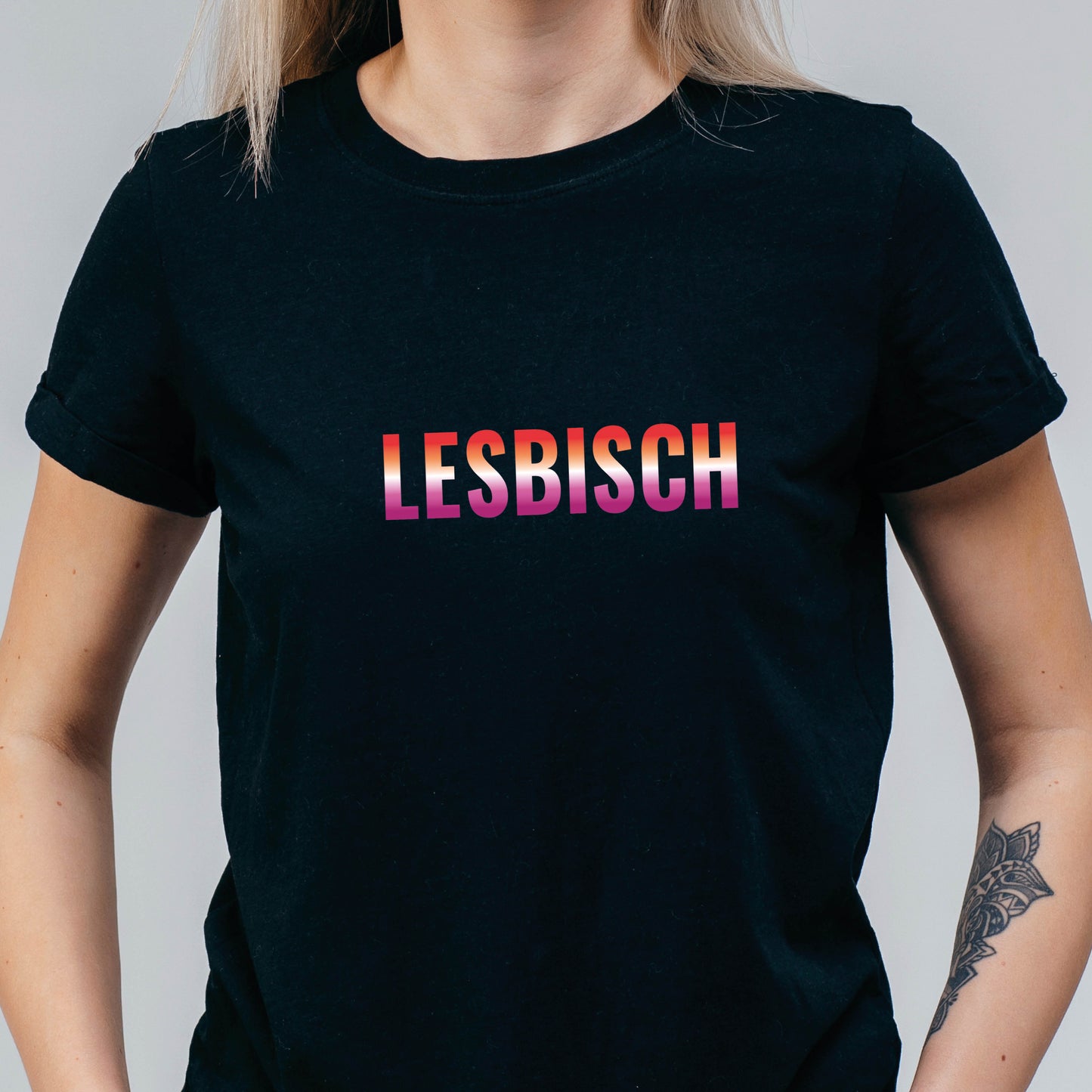 Warrior Nun themed t-shirt | Lesbisch t-shirt